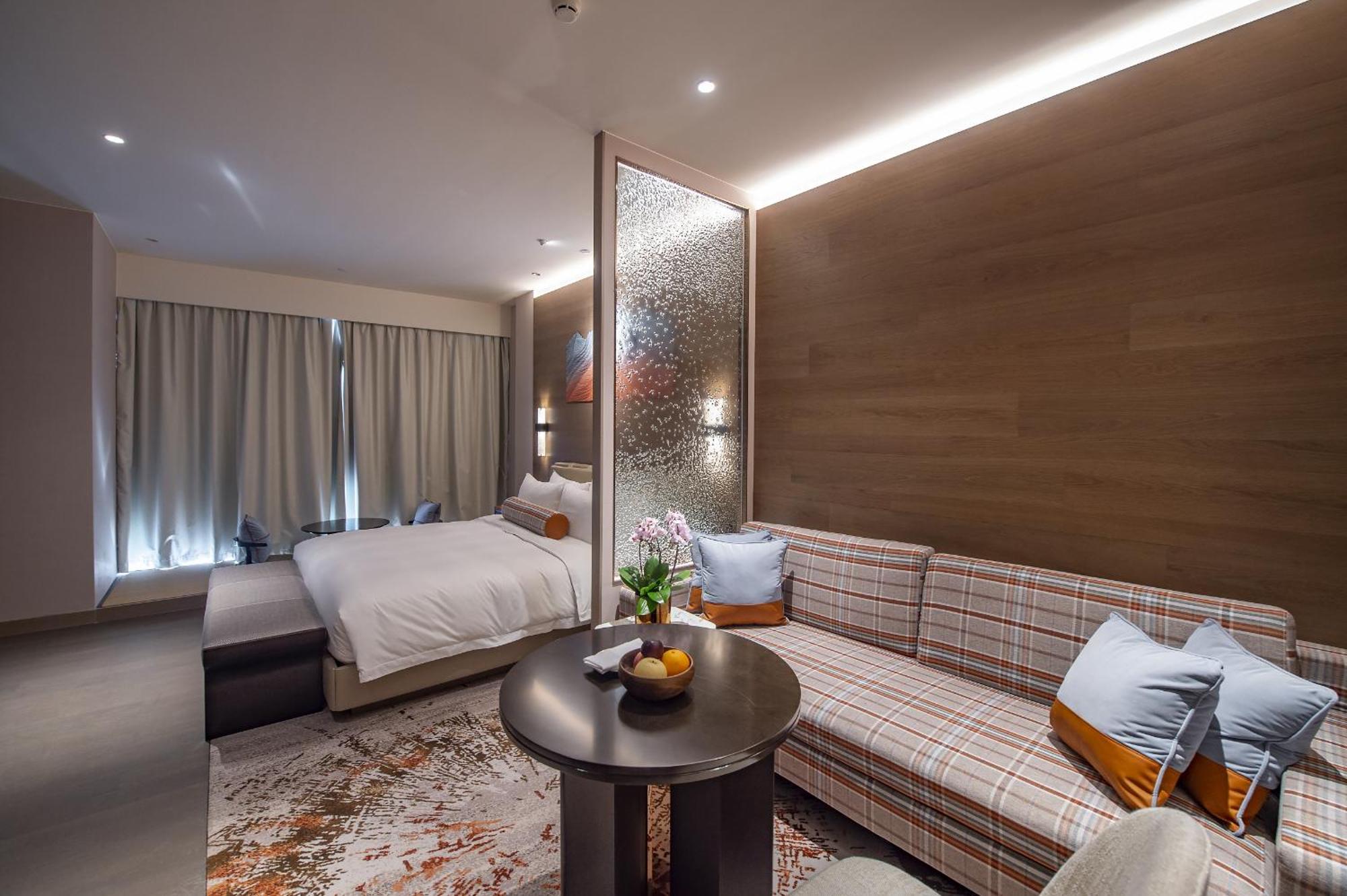 L+Snow Supreme Hotel شانغهاي المظهر الخارجي الصورة